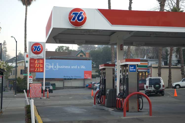 February  4th gas prices in Oakland.